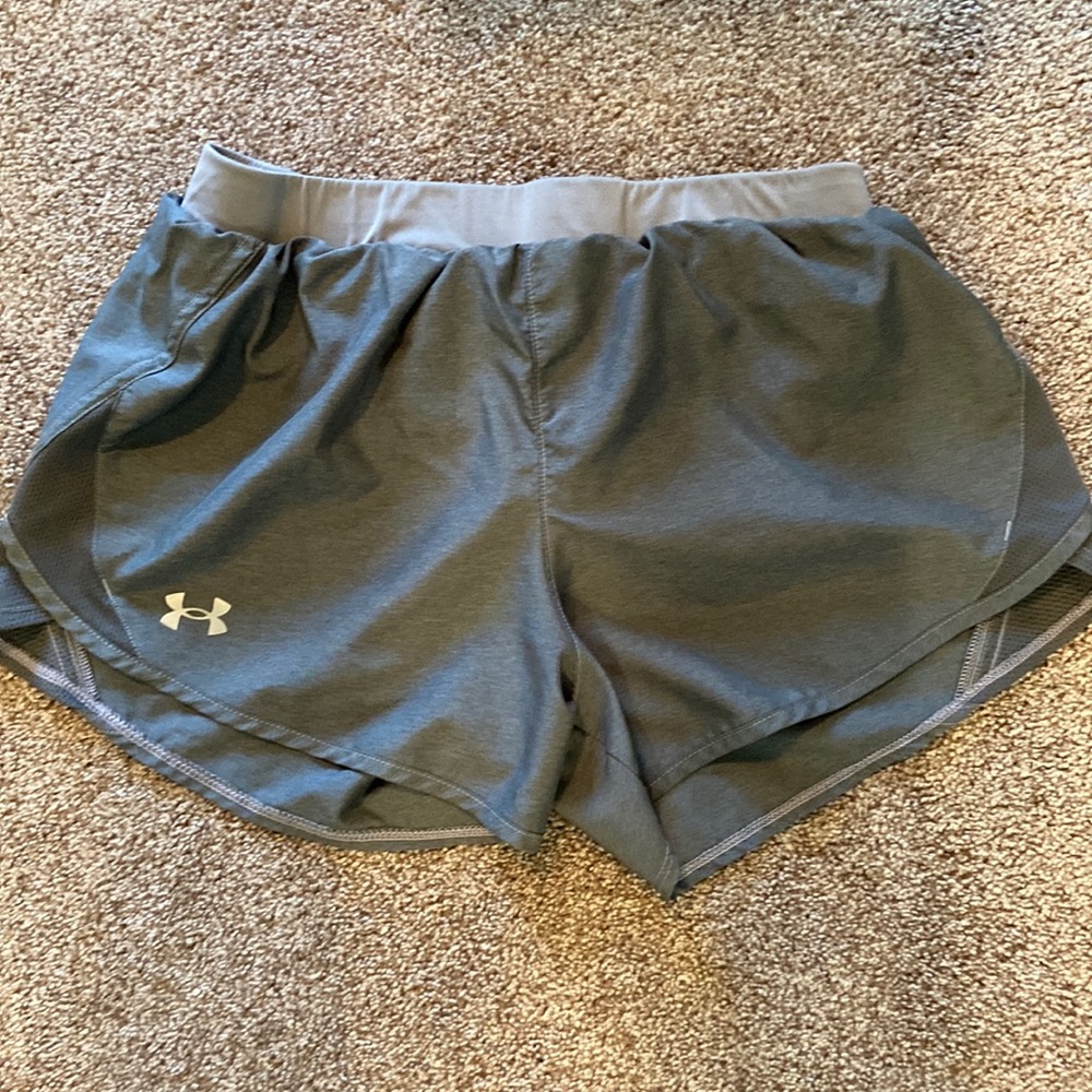 Underarmour running shorts with liner